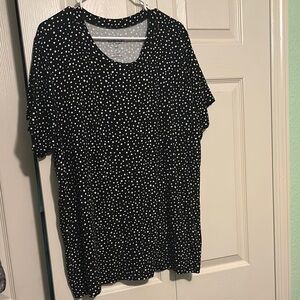 Torrid Black and White Polka Dot Short Sleeve Tee